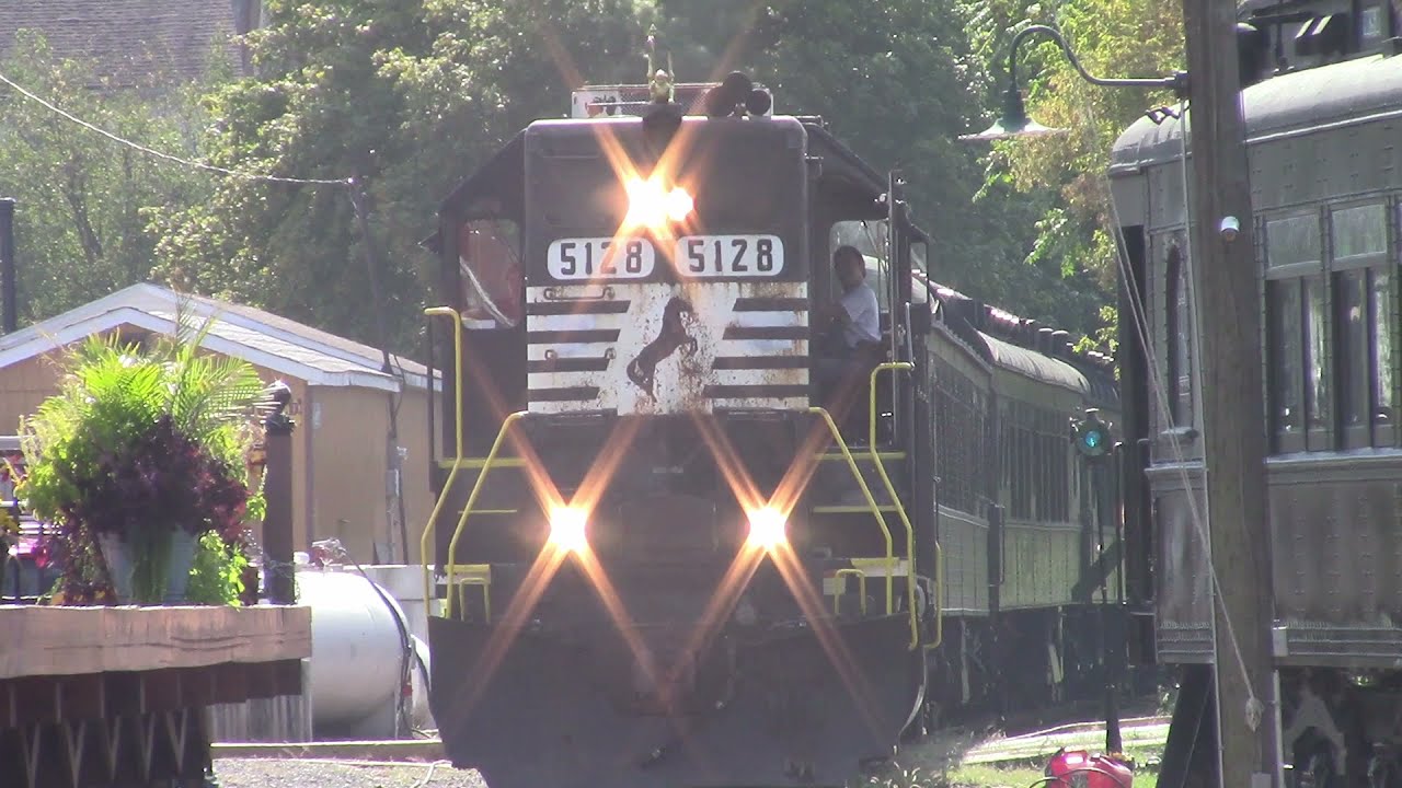 Colebrookdale Railroad: Autumn Splendor Excursion through the Pennsylvania Dutch Country