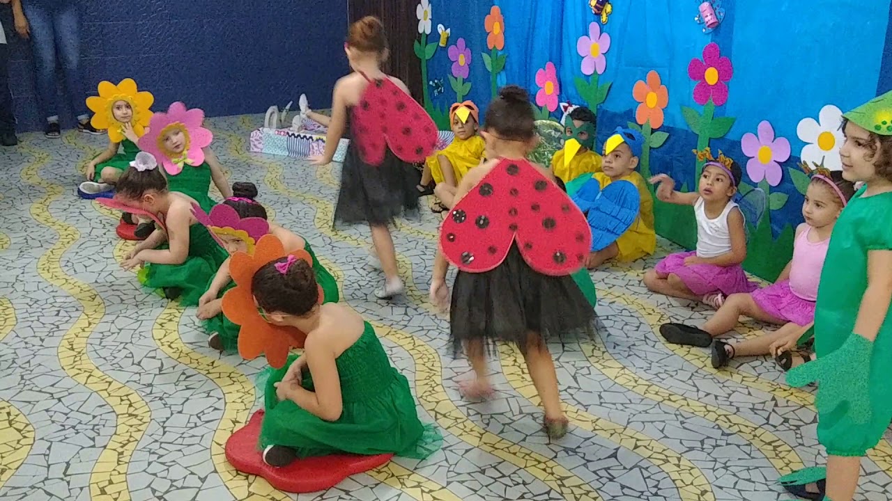 Teatro infantil escola Arco íris - O jardim de Ceci