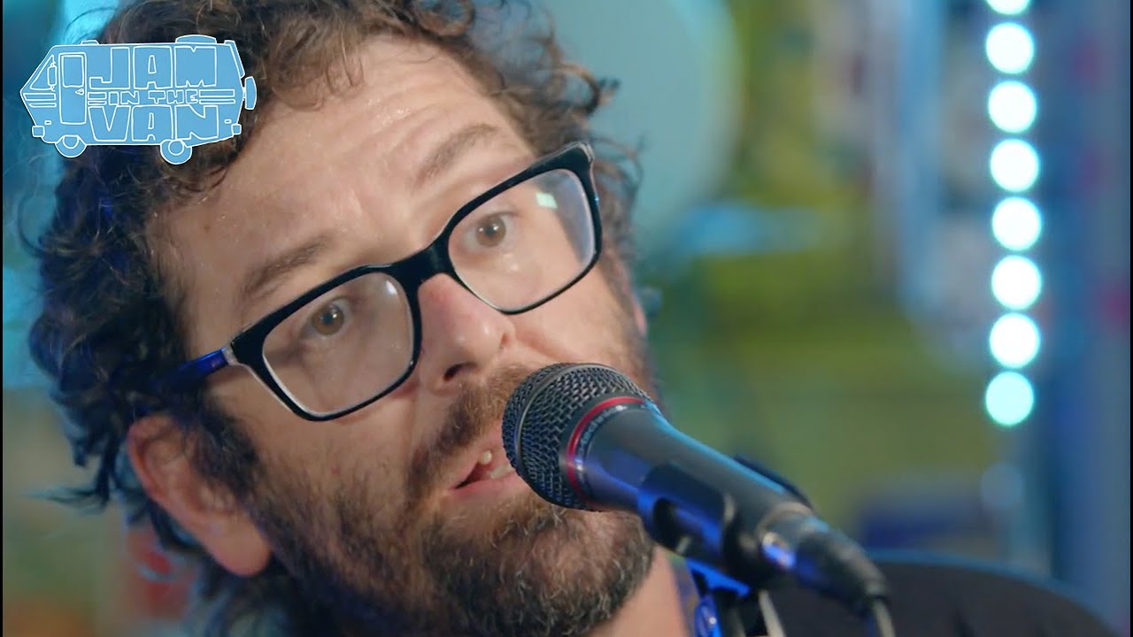 AJJ - 