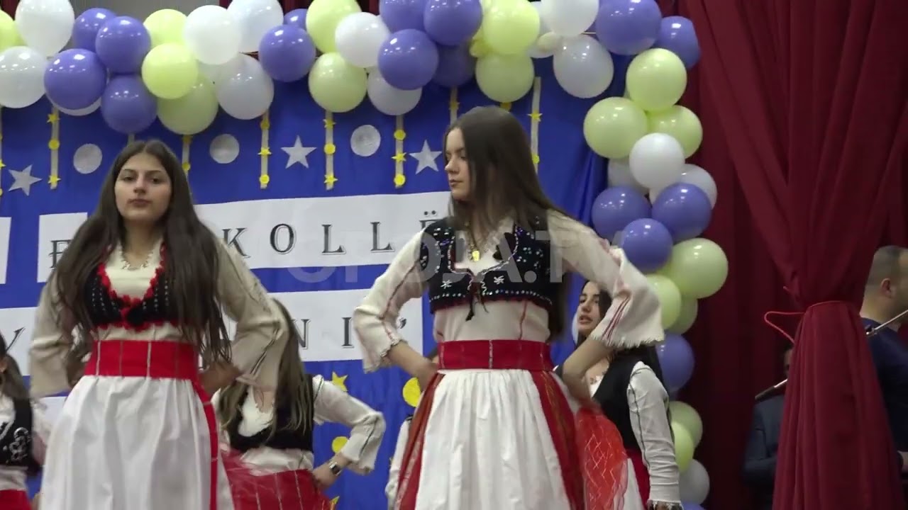 U manifestua 75 vjetori i themelimit të shkollës “Fetah Sylejmani” në Dragash