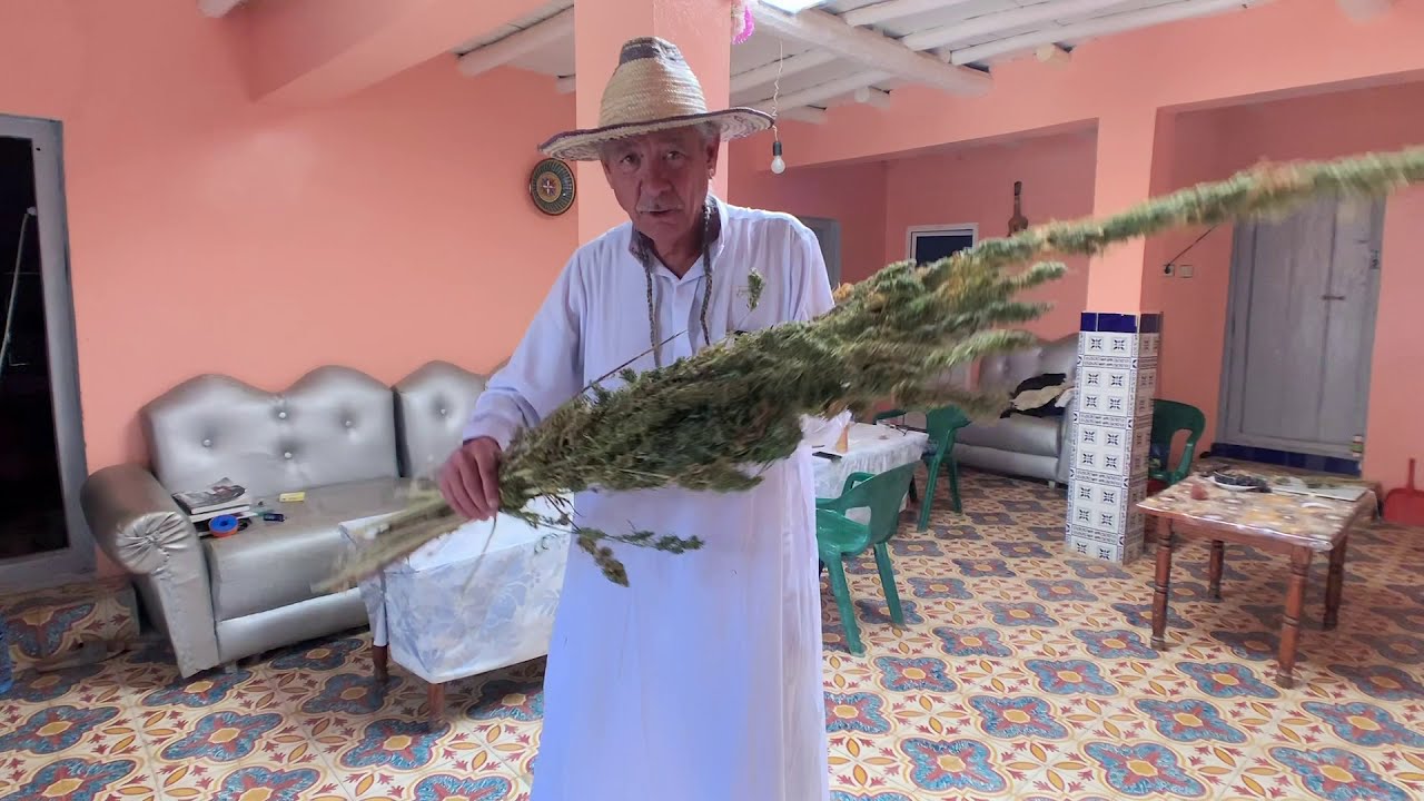 Traditional Moroccan Hash Making with Steve DeAngelo - Part One