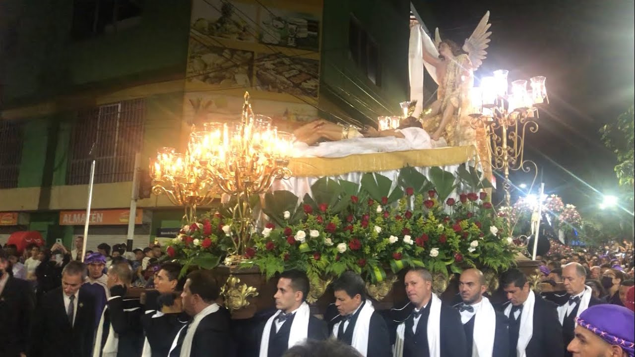 Procesión del Viernes Santo. Iglesia San Antonio de Padua, Barbosa, Antioquia.