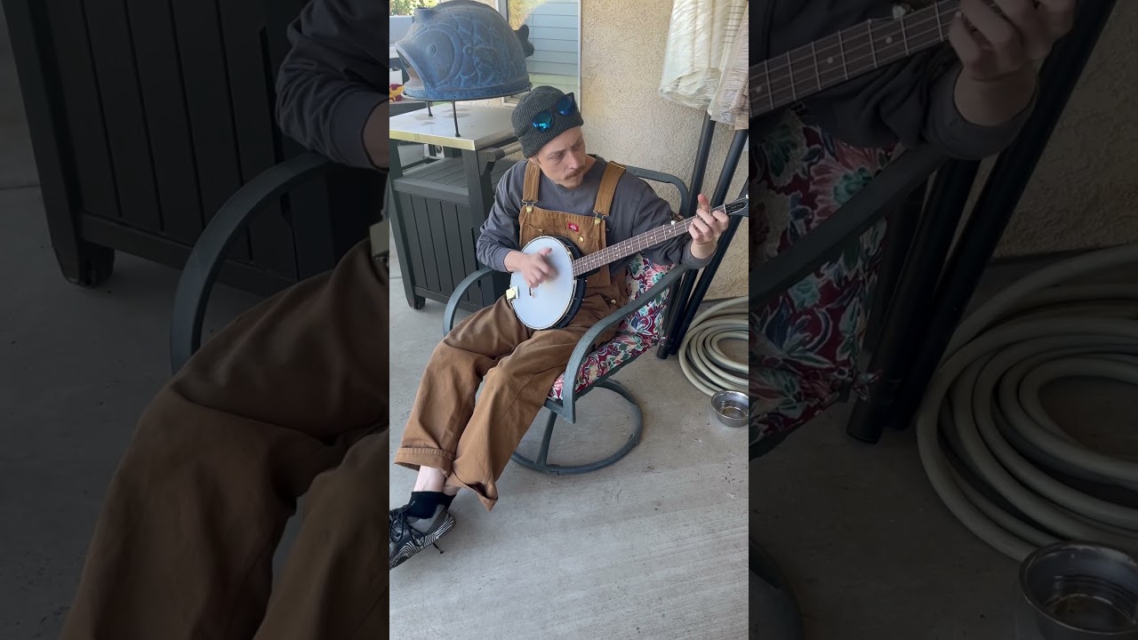 Cripple creek clawhammer banjo simple version #5stringbanjo #banjolele #bluegrass #beer #banjo