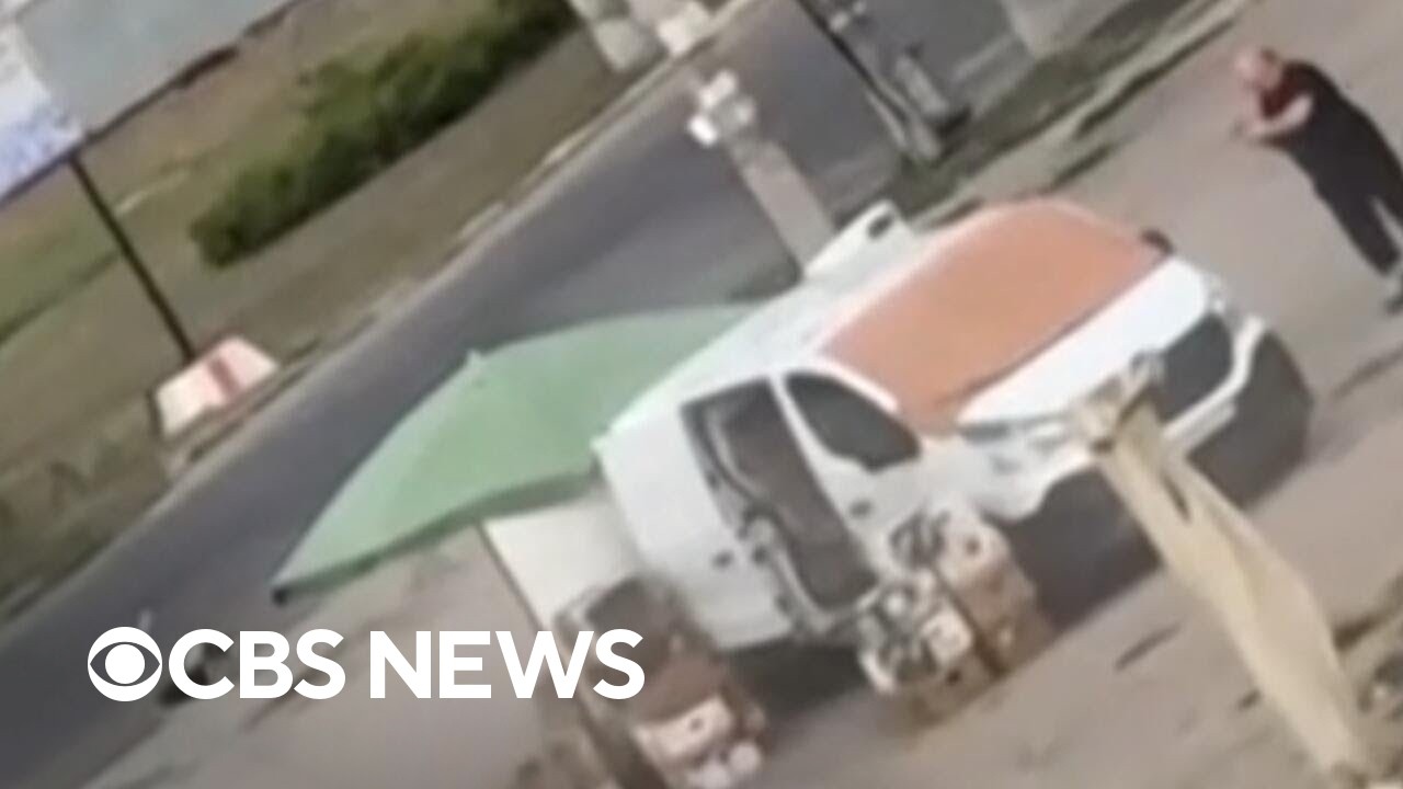 Alarming video shows Russian drone chasing Ukrainian man before exploding
