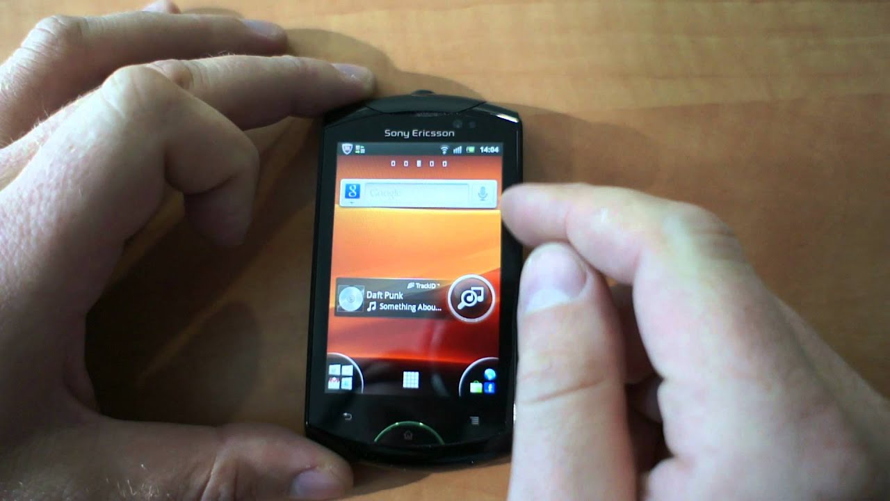 Sony Ericsson Live with Walkman review (rus.)