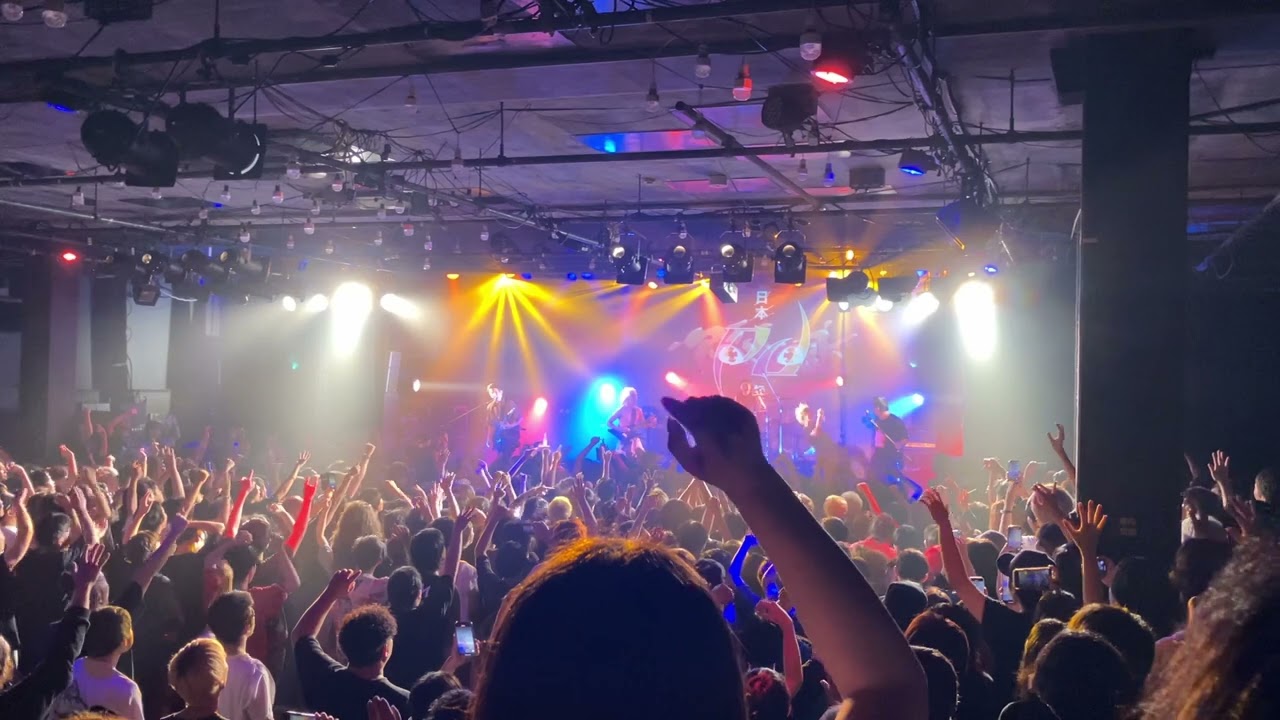 Paledusk, Koie Kenta from Crossfaith - Q2 (Live at 恵比寿LIQUIDROOM)