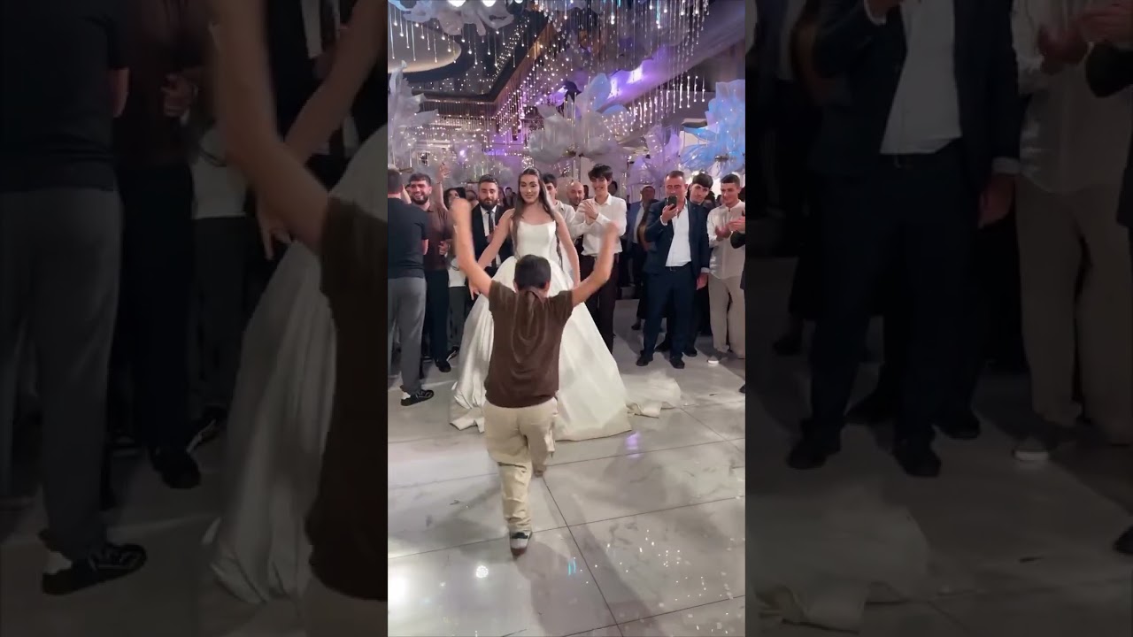 Танец невесты и мальчика был таким милым 😍 #dance #wedding #lezginka #свадьба #танцы #той #dancer