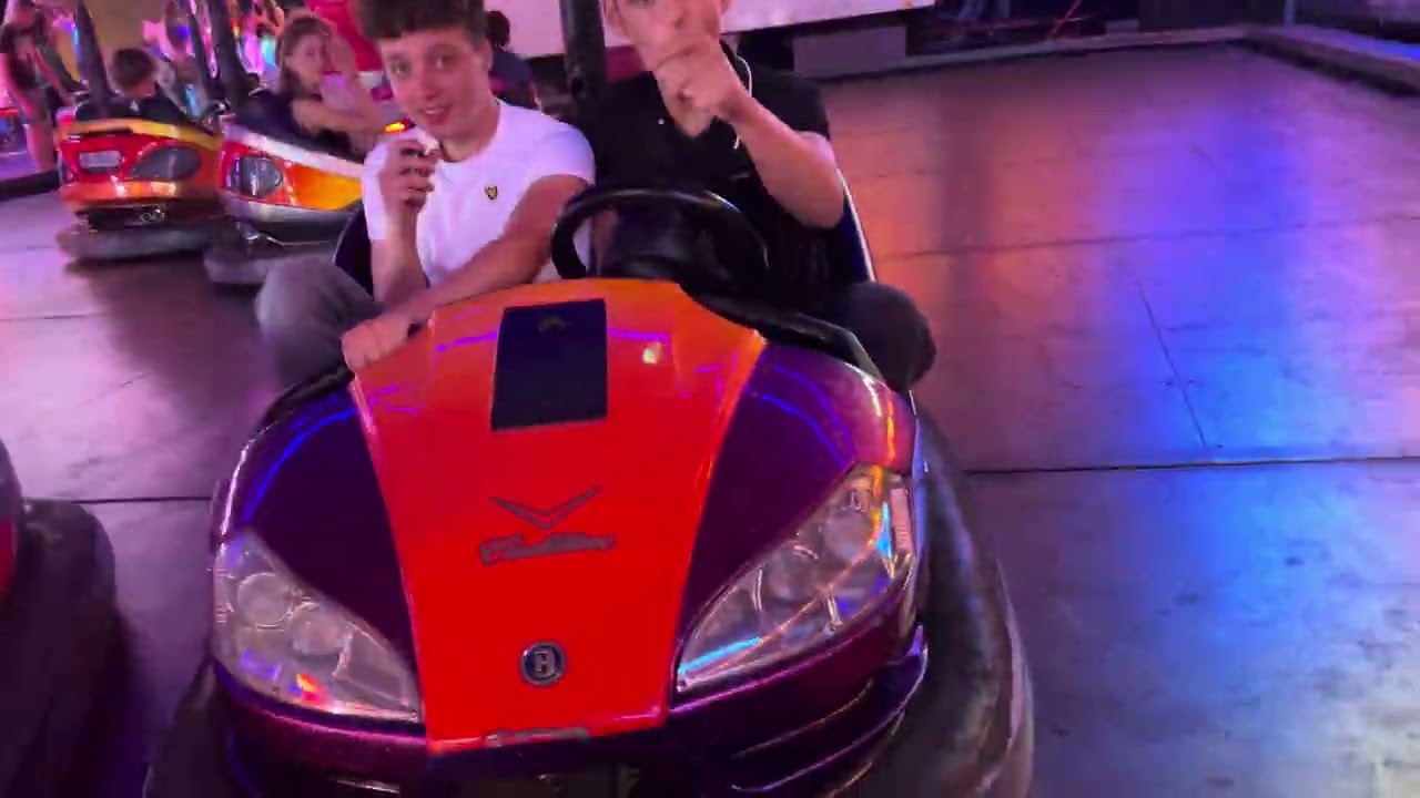 Botsauto&rsquo;s xxl onride-neeroeteren kermis-31-06-2023