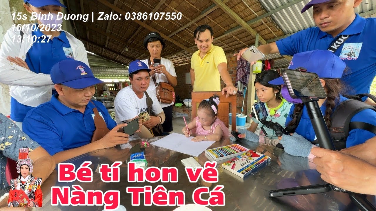 Bé Tí Hon ra tay biểu diễn vẽ NÀNG TIỀN CÁ trưa 16/10