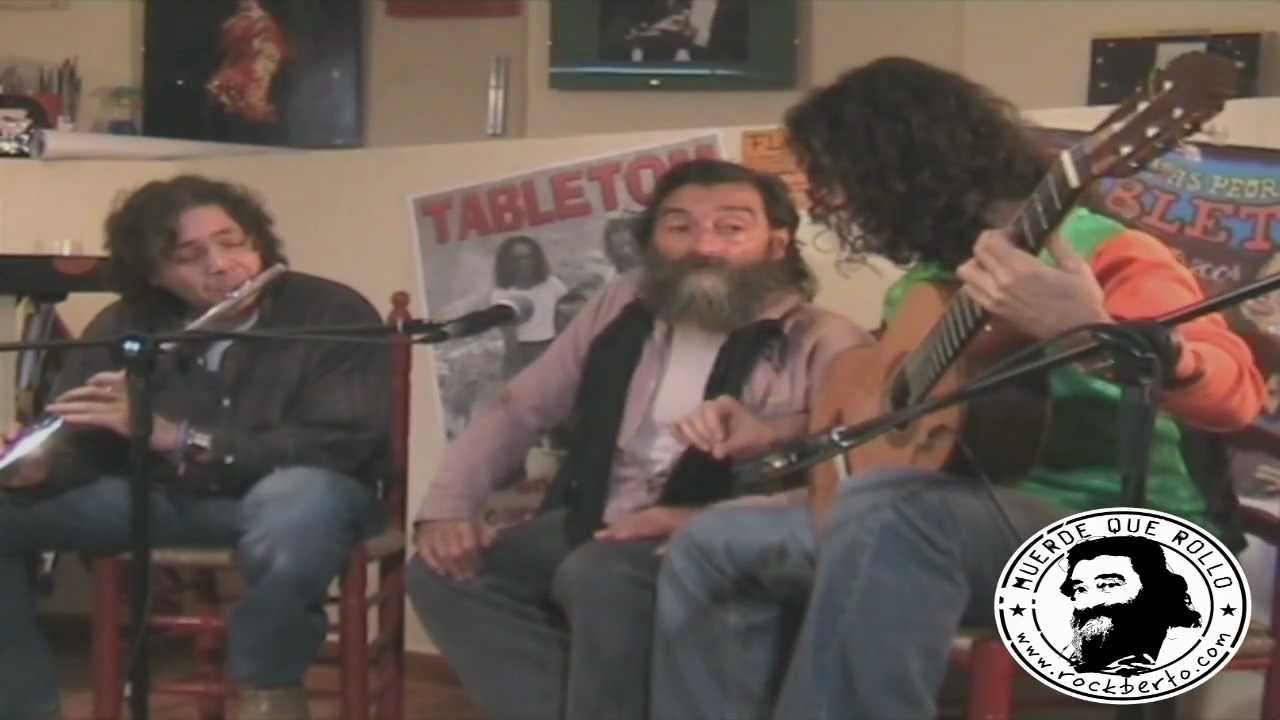 Algo así como un tango acústico en Flamenka