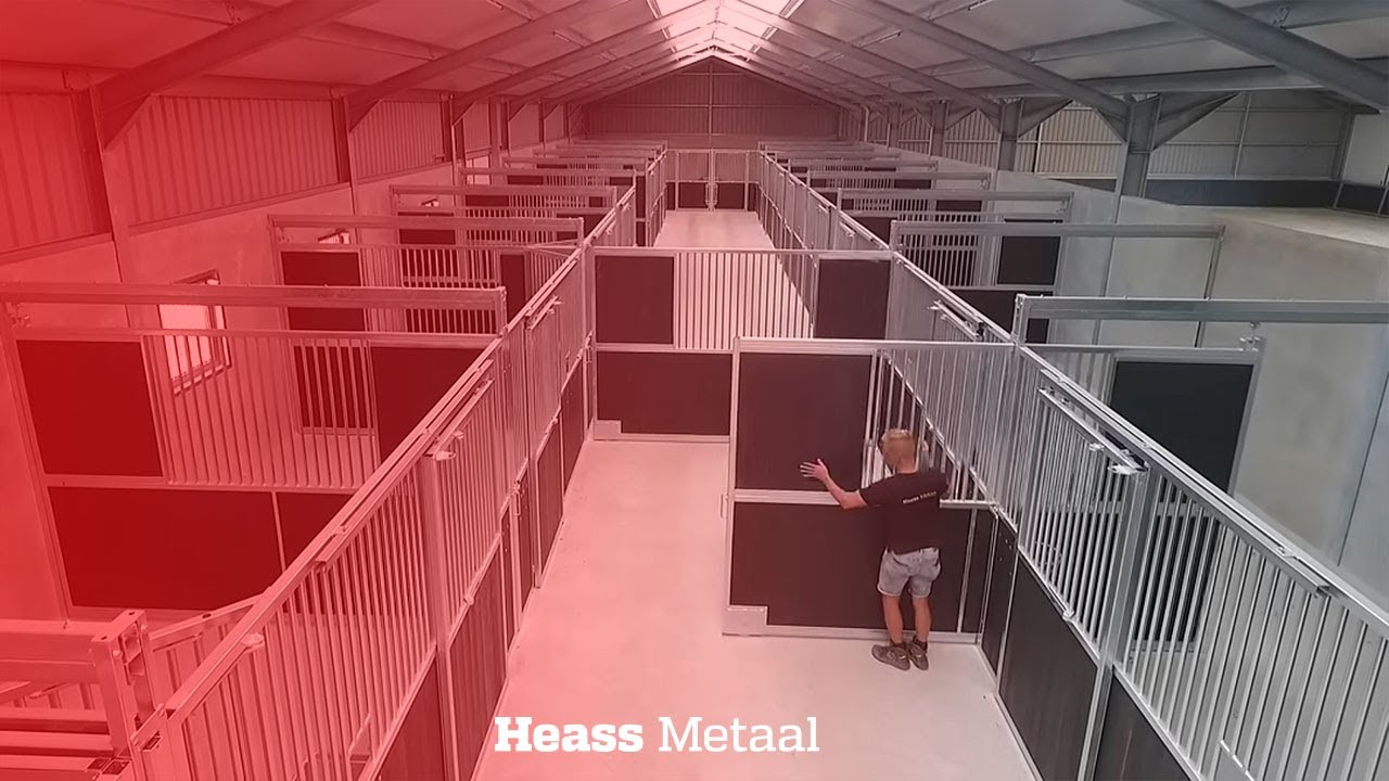 Paardenboxen Heass Metaal - Uitschuifbare tussenwand