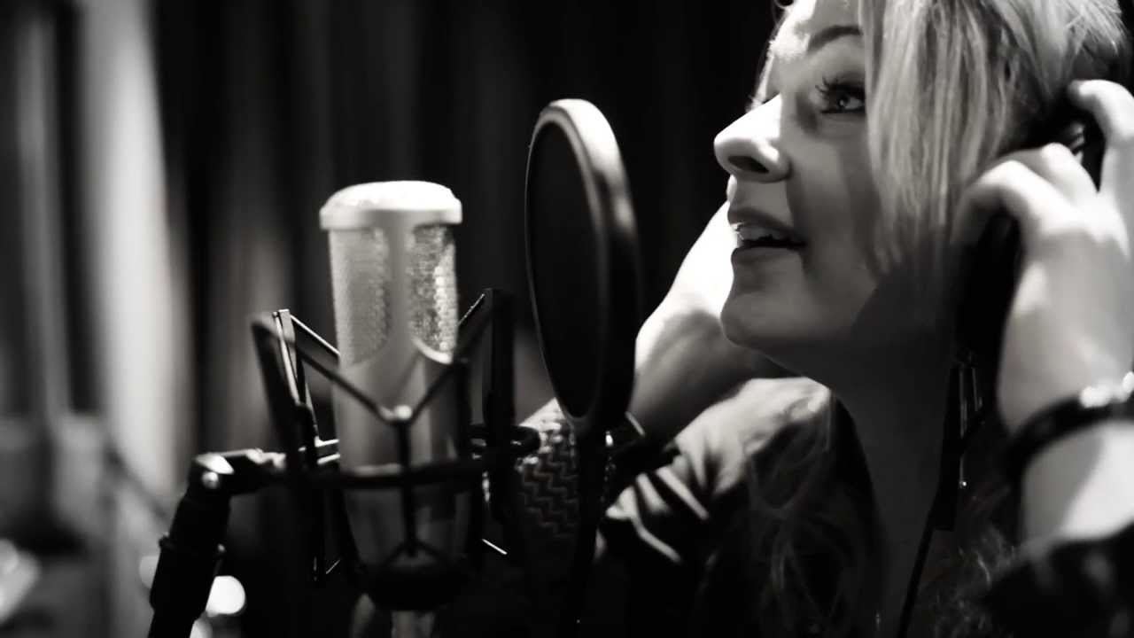 Jadwiga Tomczyńska - Hallelujah (on harp) OFFICIAL VIDEO