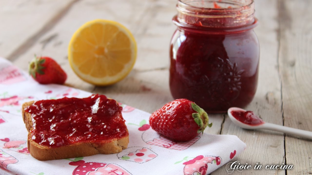 MARMELLATA DI FRAGOLE