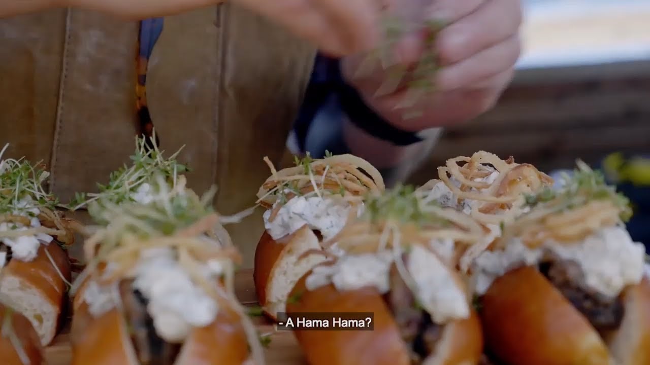 Hama Hama oyster company, the oyster hot dog