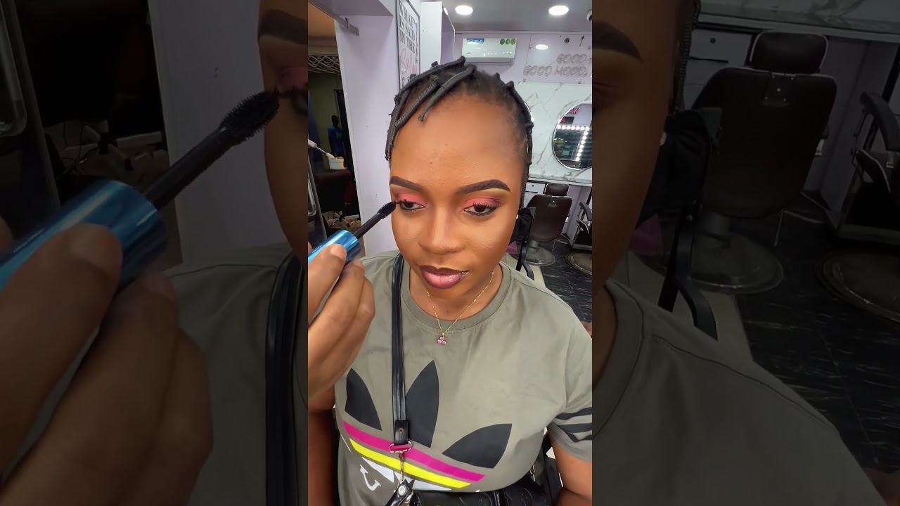 Applying M@sc@ra with big spoolie brush ✨🥸