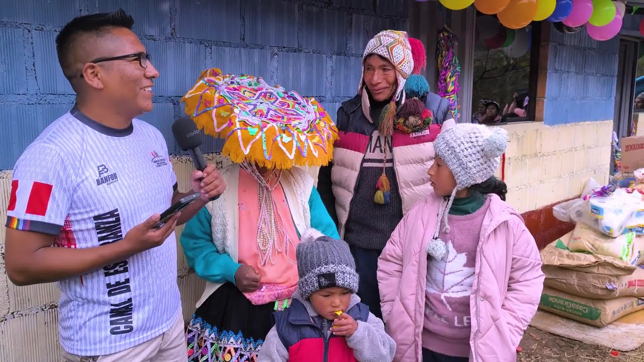 Entregamos una casita para la familia muy humilde