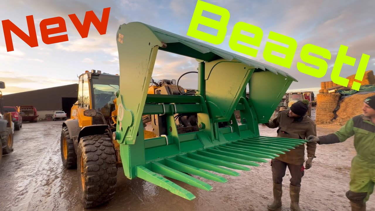 New Albutt Shear Grab! On the JCB TM320S! Spreadabale Look Around!