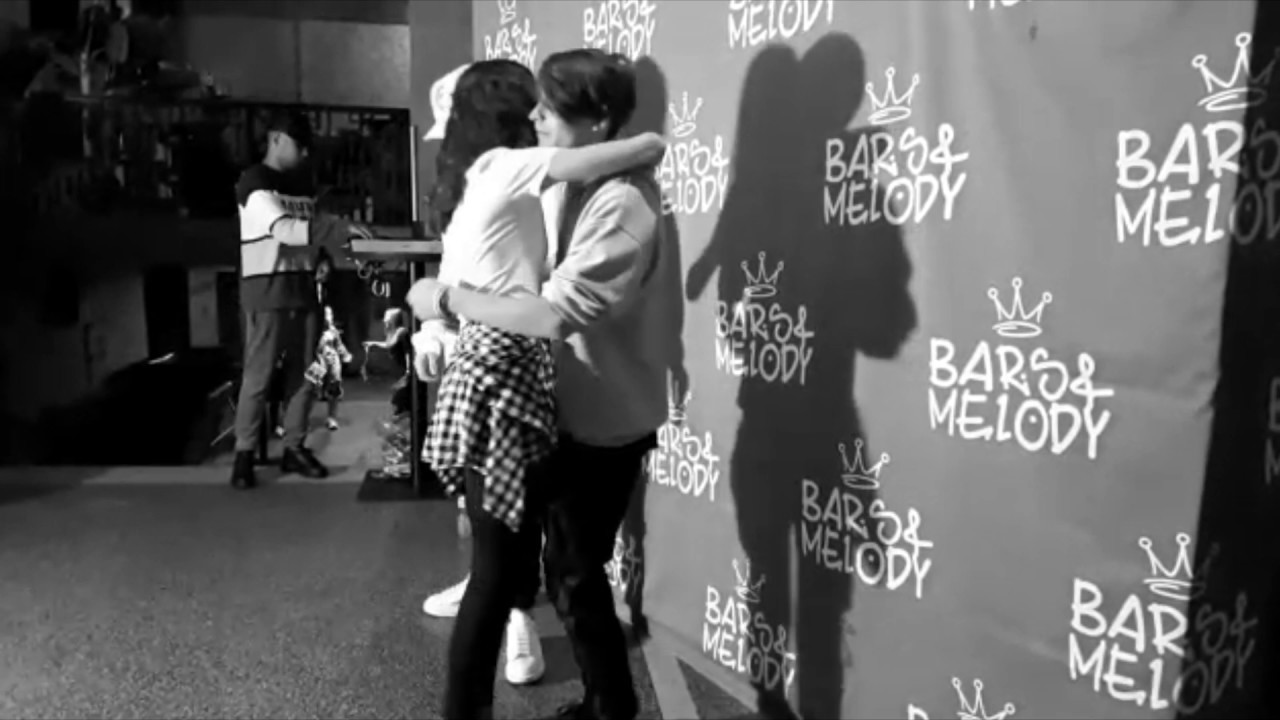 BARS AND MELODY | MEET&GREET - PRAGUE CHOKE TOUR