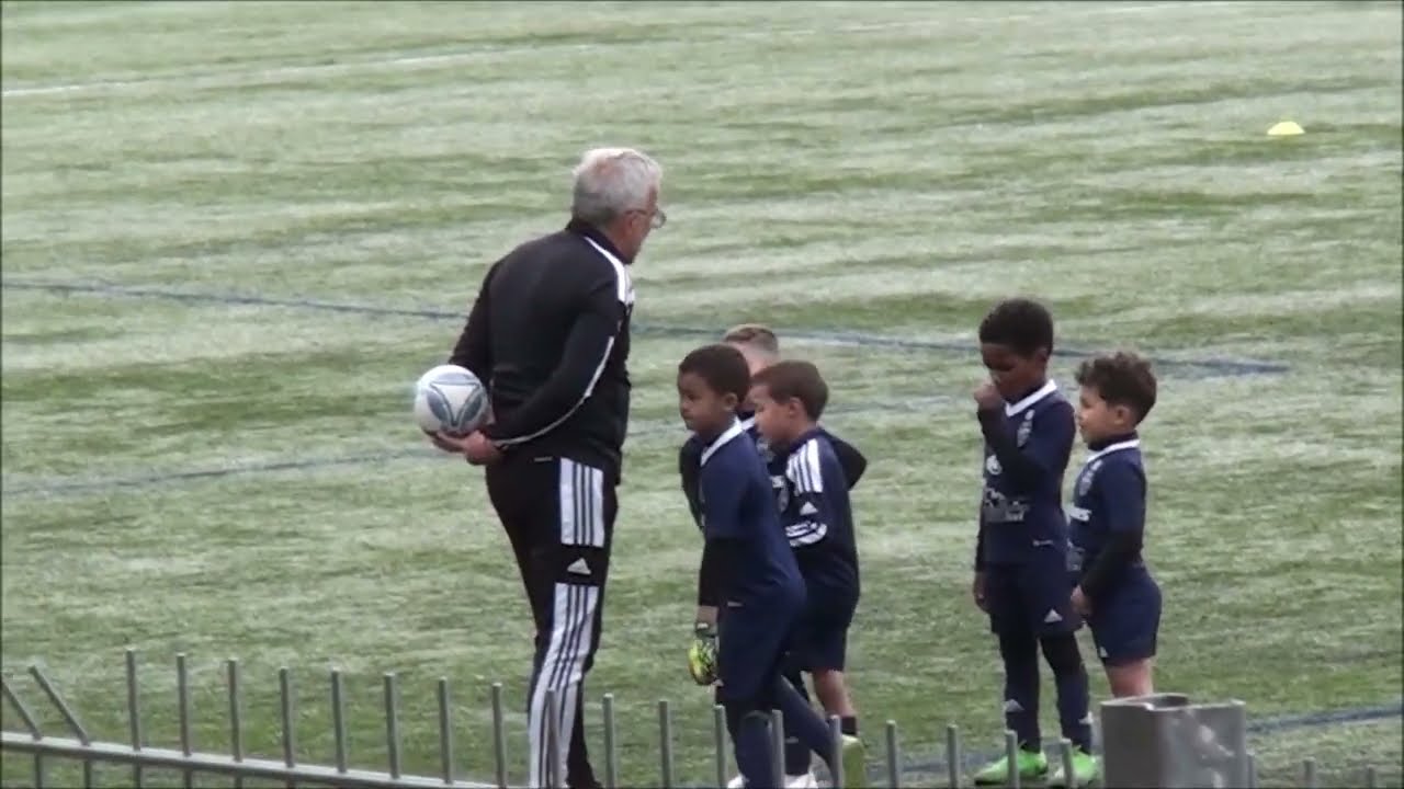 plateau de foot U6 1Avril 2023 section B Air Bel