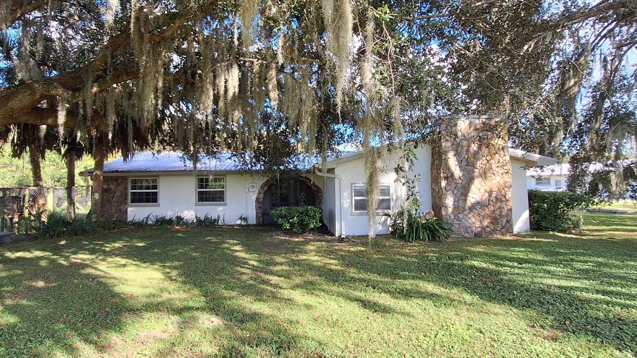 Se Vende Hermosa Casa 🏡 de 4 Dormitorios 2.5 Baños con 4.89 Acres de Terreno en St Cloud, Florida 