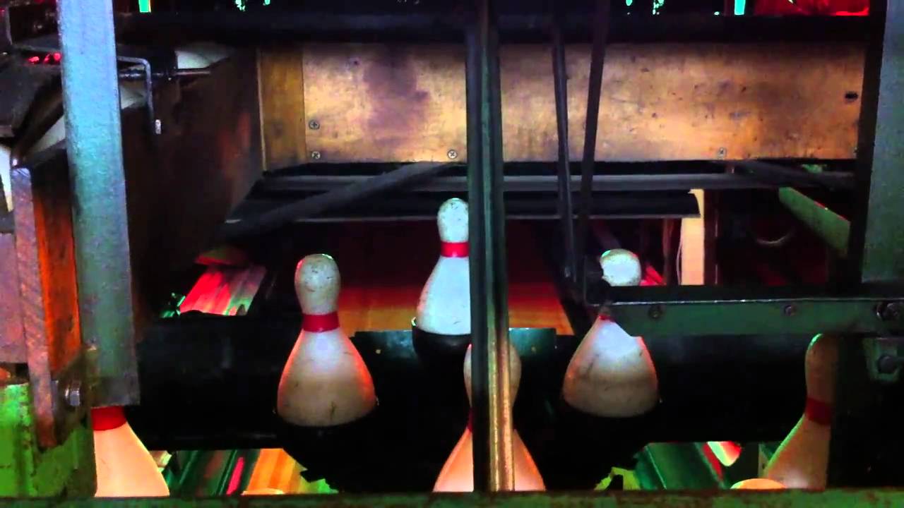 Duckpin Bowling Pin Setter Detail 2