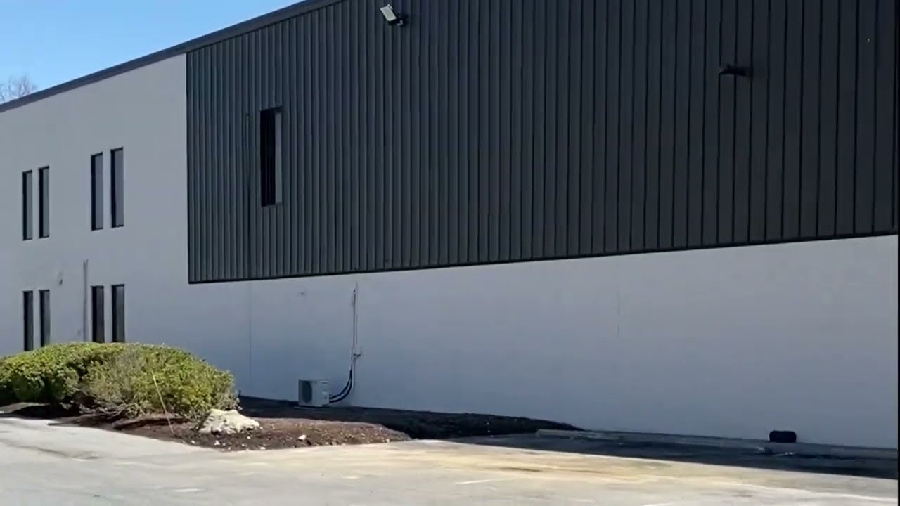 Brown's New Distribution Center April 2023
