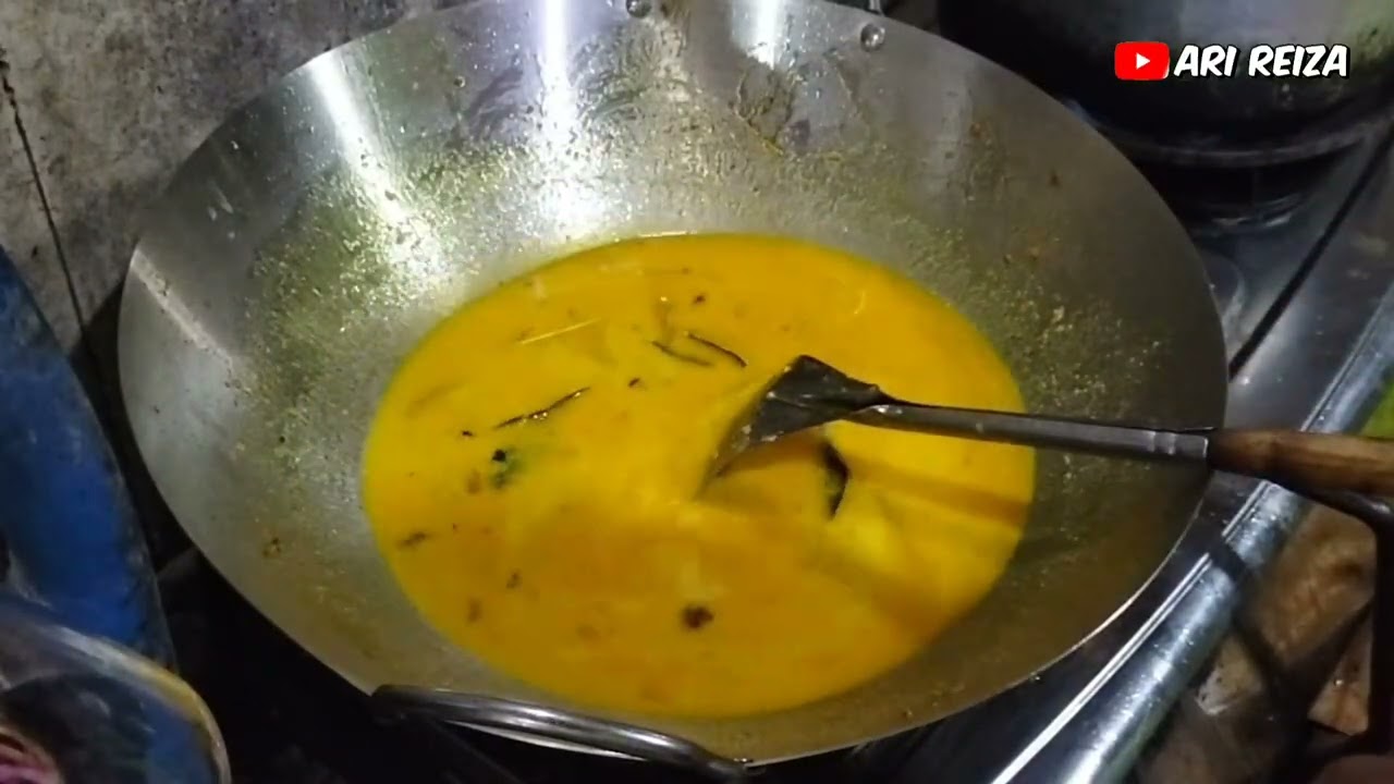 PODO BINGUNG RIYOYONE KAPAN,AKU TETEP MASAK AYAM LODHO ASLI KAMPUNG HALAMANKU GAES