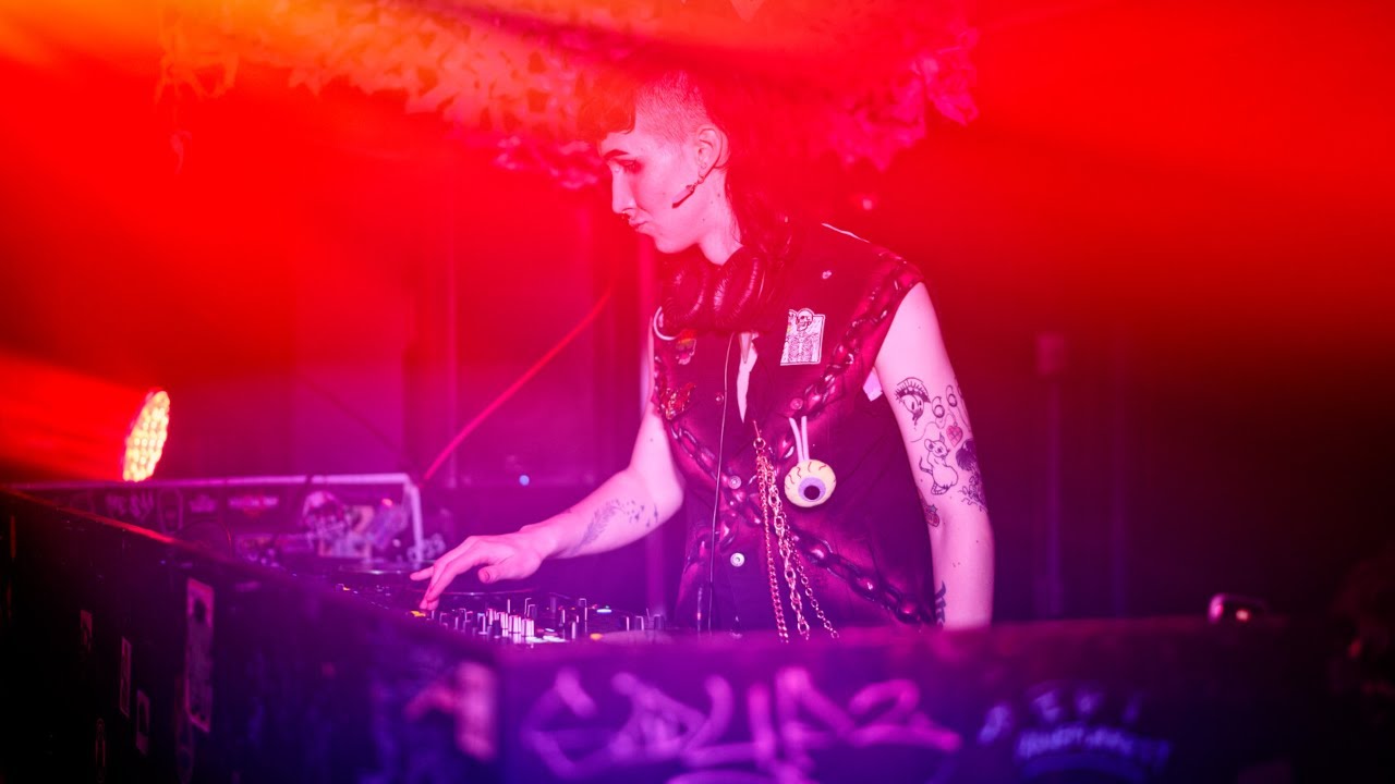 SHIFT CONTROL // IMPACT! FOUNDATION // KREMWERK