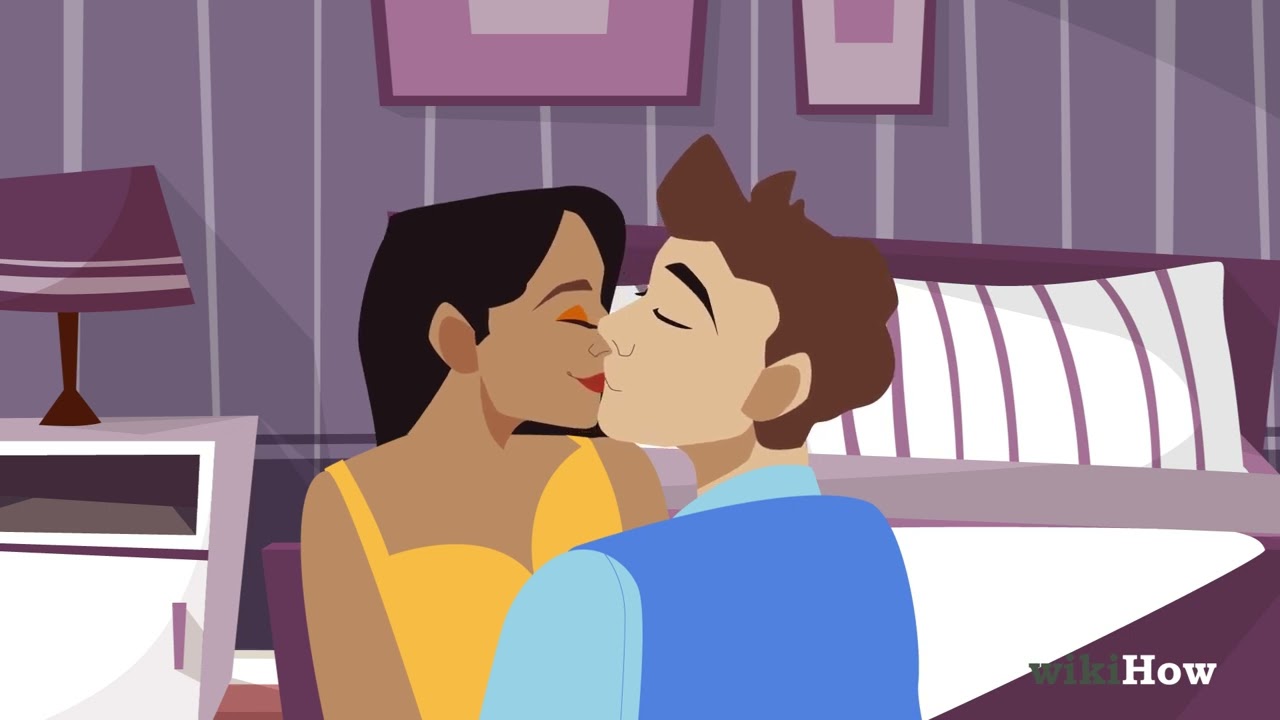 How to Turn a Guy on While Making Out