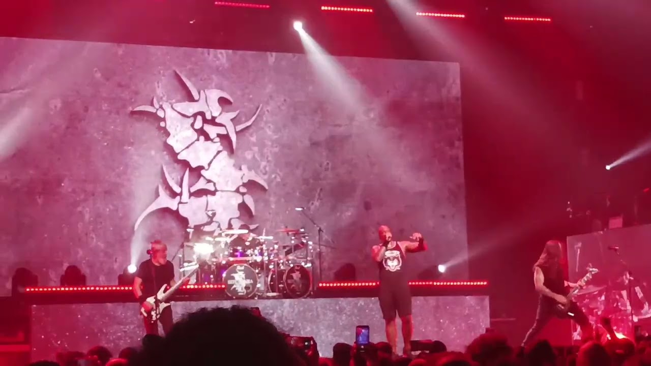 Sepultura - Troops of Doom - Live in Celebrating Life Through Death Tour- São Paulo - Espaço Unimed