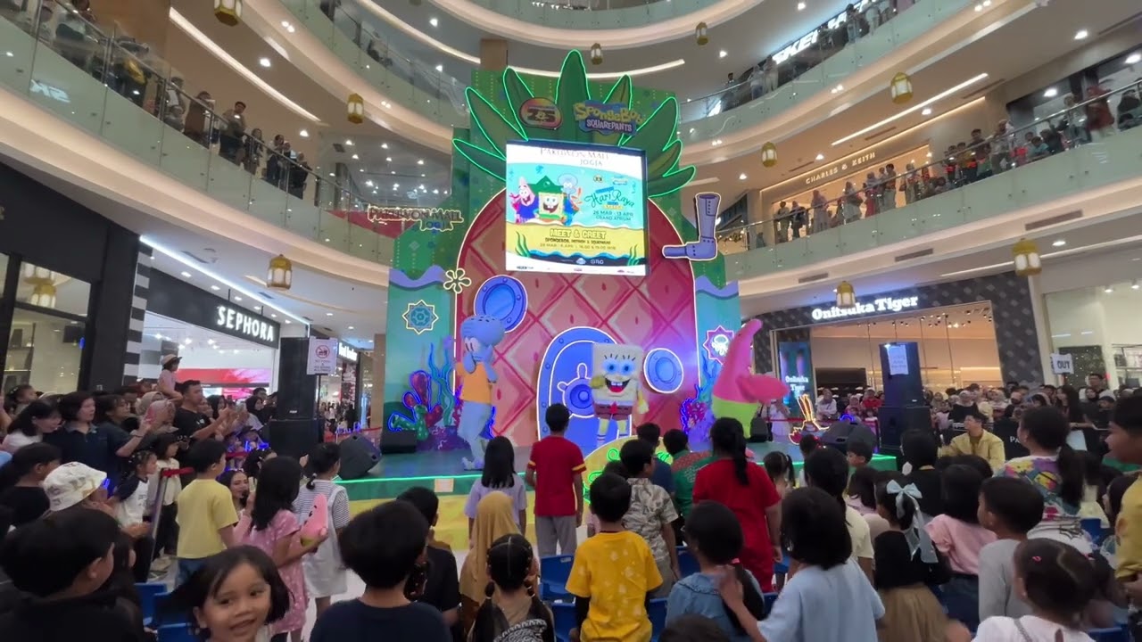 Meet and Greet Spongebob in Pakuwon Mall Jogja