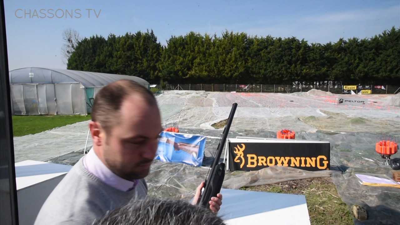 Le fusil semi-automatique Winchester SX4
