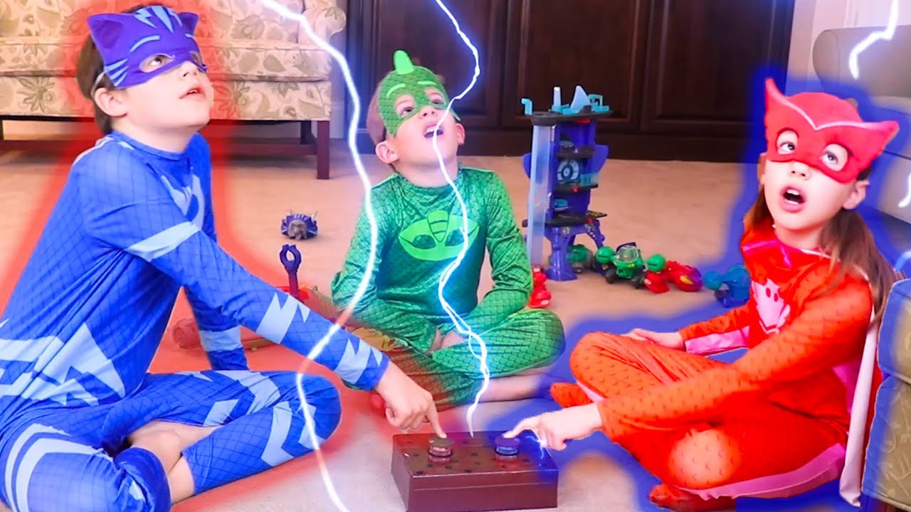 PJ Masks in Real Life 🌟 Heroes Exchange Powers! 🌟 PJ Masks Official