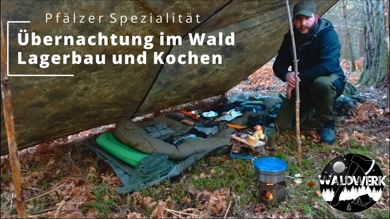 &Uuml;bernachtung im Wald mit Pf&auml;lzer Spezialit&auml;t | Bushcraft | Natur | Kochen