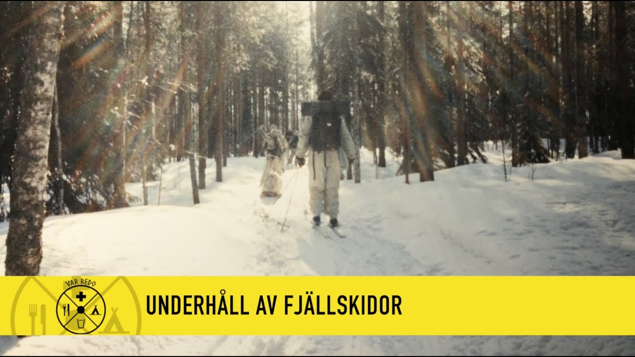 Underhåll av fjällskidor, slipa, grundvalla, tjära