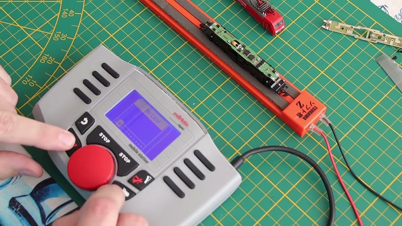 Märklin BR 189 Z-scale digital with Velmo decoder