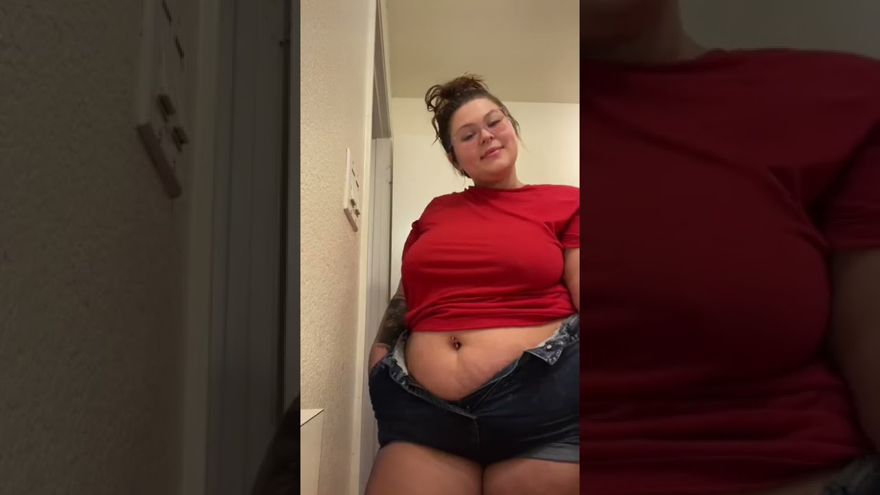 Go follow the tt!! #bbw #bigwomen #influencer #plussizequeen #bodypositivity