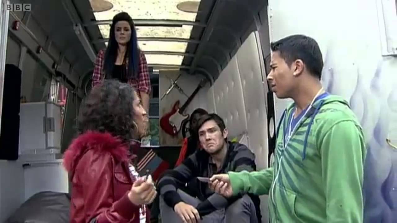 Transcript Clip EastEnders E20   Series 2   Episode 1 Part 1   Segment100 03 19 141 00 04 25 755