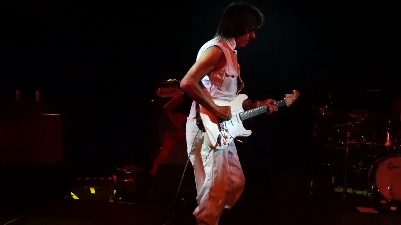 Jeff Beck 9/24/2019 Live in Phoenix Show Open 