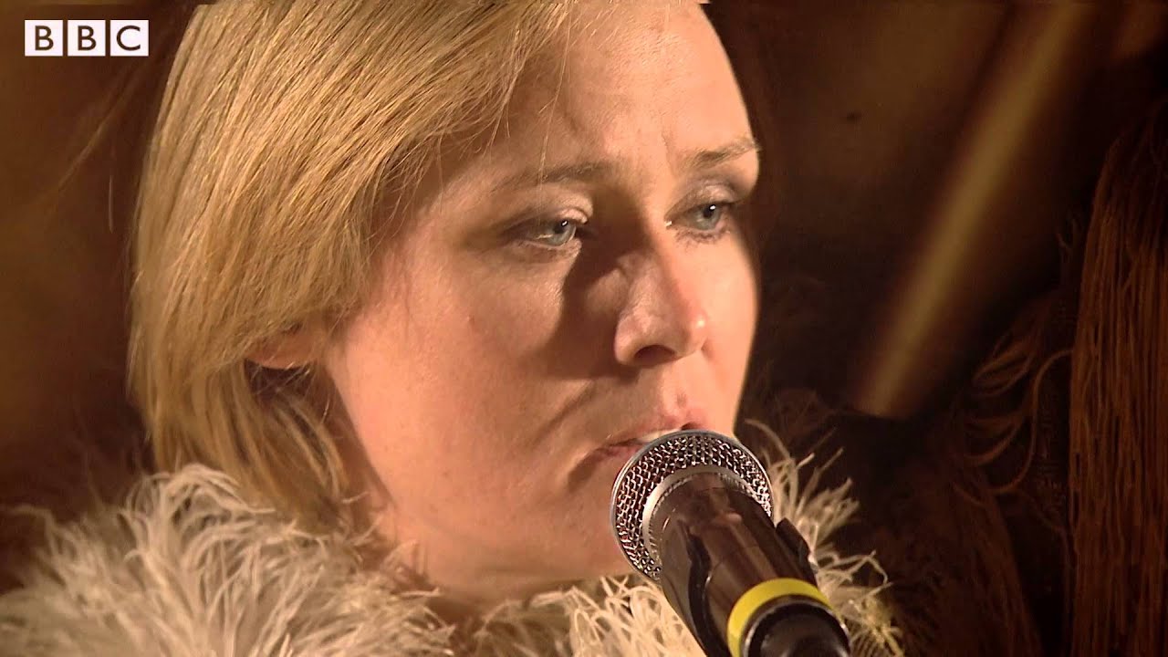 Roisin Murphy - Exploitation/Sing It Back (6 Music Festival 2016)