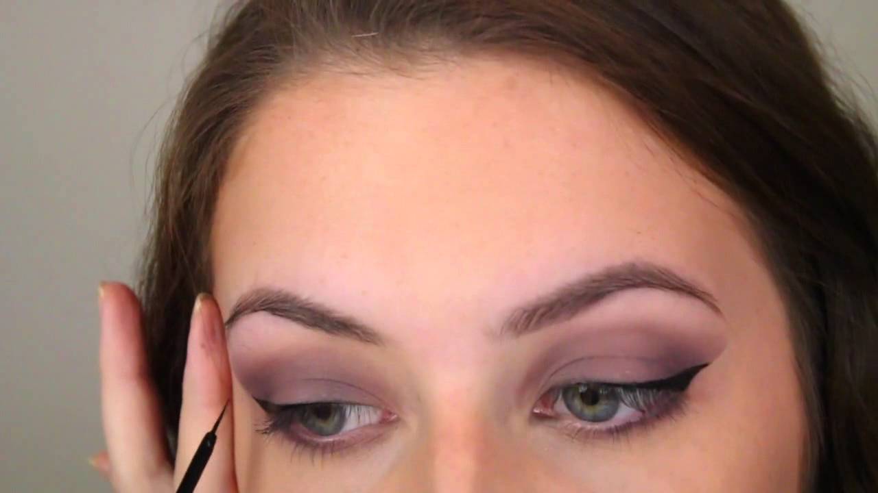 GRWM Clubbing ♡ Rustic Smokey Eye | Courtney Lundquist