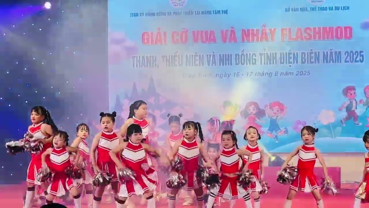 Bảo Anh - Bắp tham gia giải flashmod 2