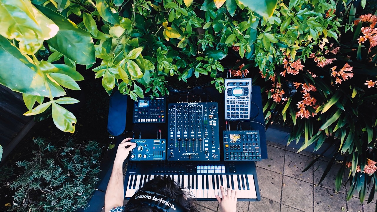 Bloomcast 2 - Deep House & Melodic Techno Live Performance Garden Set