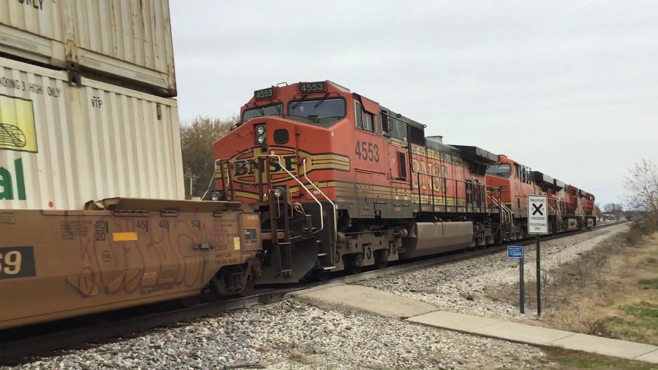 BNSF Chillicothe sub in Mazon and Coal City, IL w/ UP 1995 11/03/19