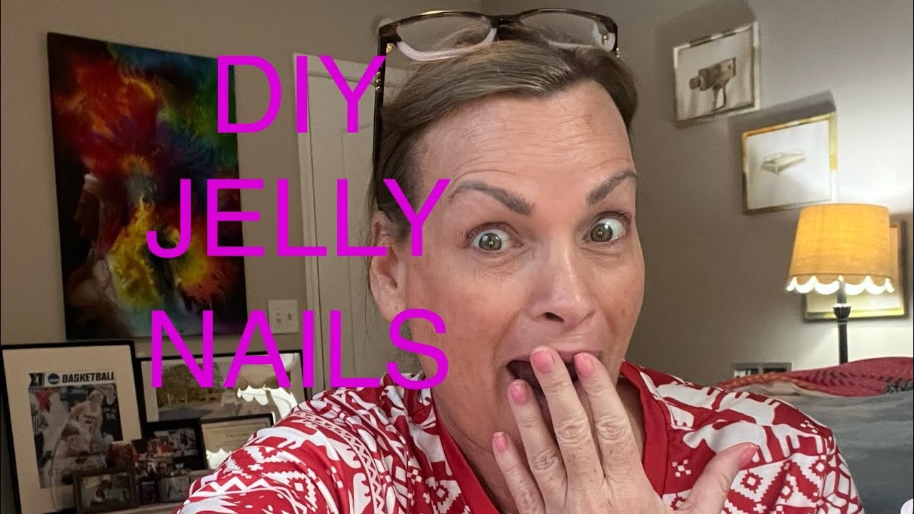 DIY JELLY nails! #jellynails #diy #nails #homemade #athomenails #beauty #vlog #polish #mani 
