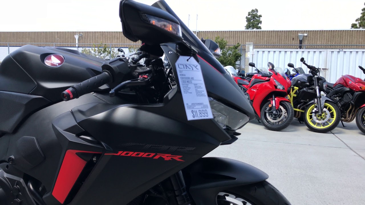 Onyx Moto / 2017 Honda CBR1000RR ABS / Yoshimura Exhaust Sound Clip