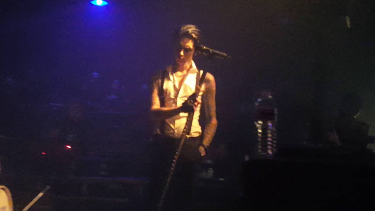 Andy Black talks about whipping his d*ck out lol. Atlanta, Ga 6/1/2016