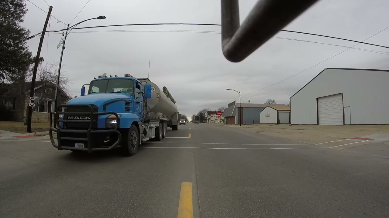 UPTOWN TRAFFIC IN S.IA  MONDAY  3-2-26. PART 2 OF 3