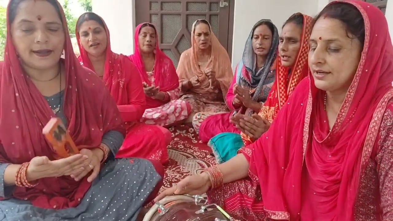 #सक्रांति के दिन सुनें #कान्हाजीभजन 🌹 मीठी मीठी तान सुना के मन मेरा वो लें गया#सावन🌹 हरे कृष्ण 🌹