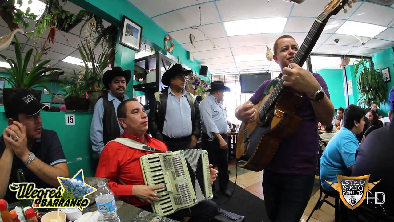 Estilo Sucio: Mariscos con Los Alegres del Barranco